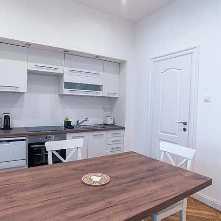 Joy On Kiraly Street