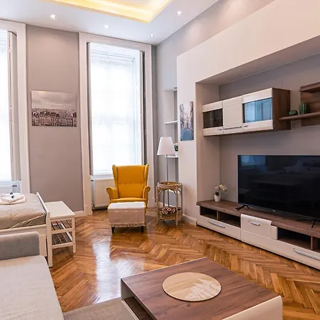 Apartment Joy On Kiraly Street *