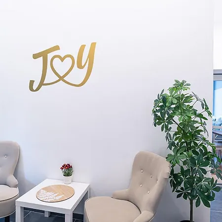 Joy On Kiraly Street * Budapest